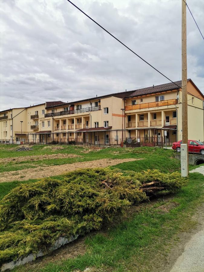 Apartman Family S Vyhladom Na Choc Lúčky エクステリア 写真